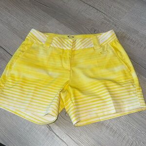 Oakley women’s Board Shorts